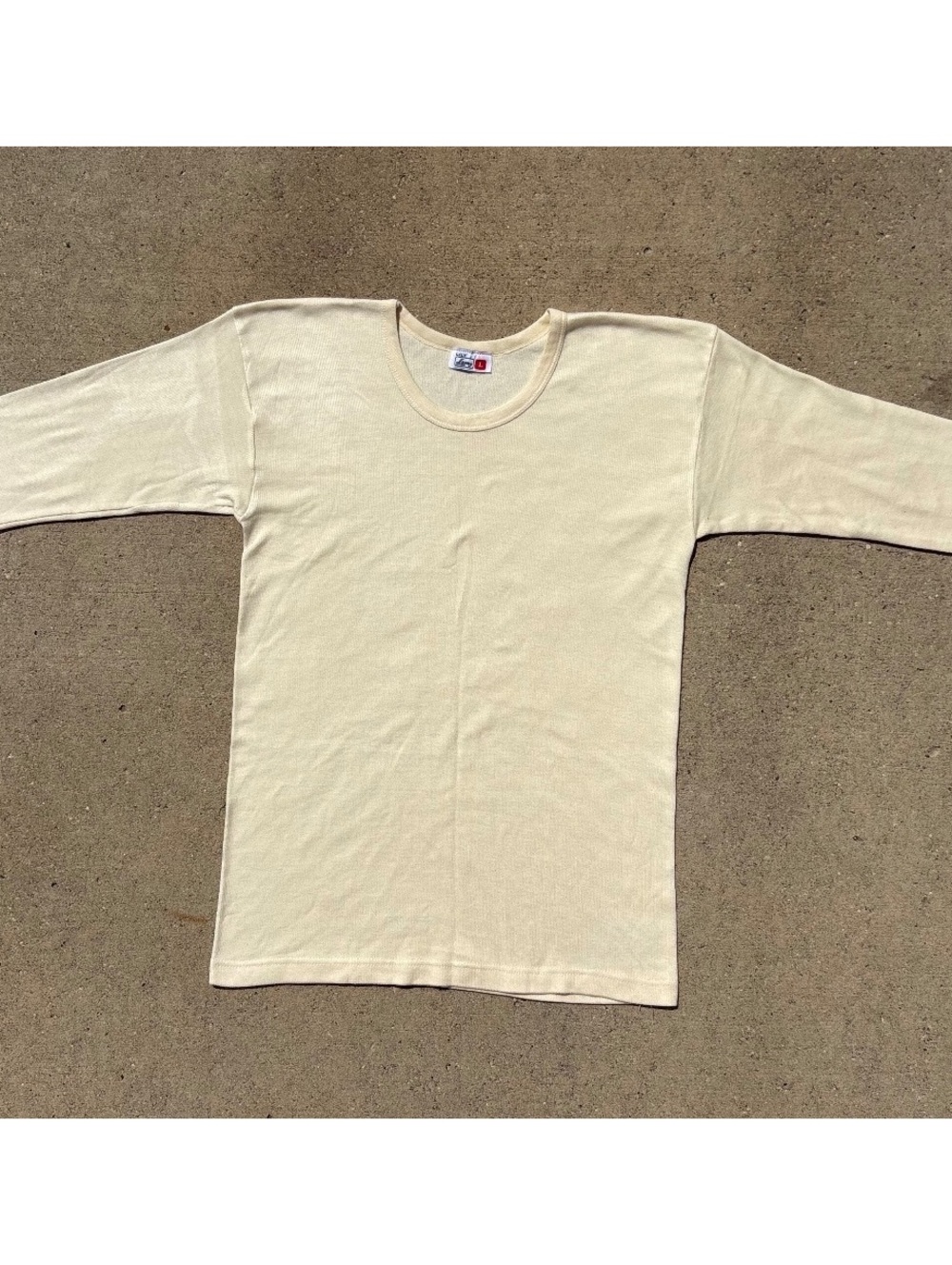 80’s 90’s Fruit of the Loom Faded Thermal Shirt Cream Beige